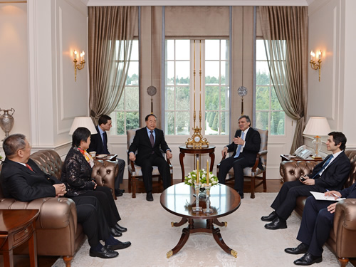 Nobel Laureate Moye Visits President Gül 